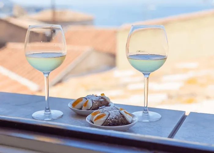 Rocksea Attic Floor * Cefalù