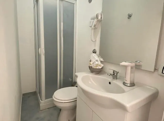 Rocksea Attic Floor Apartman *