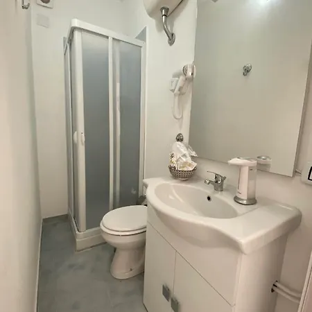 Rocksea Attic Floor Appartement *